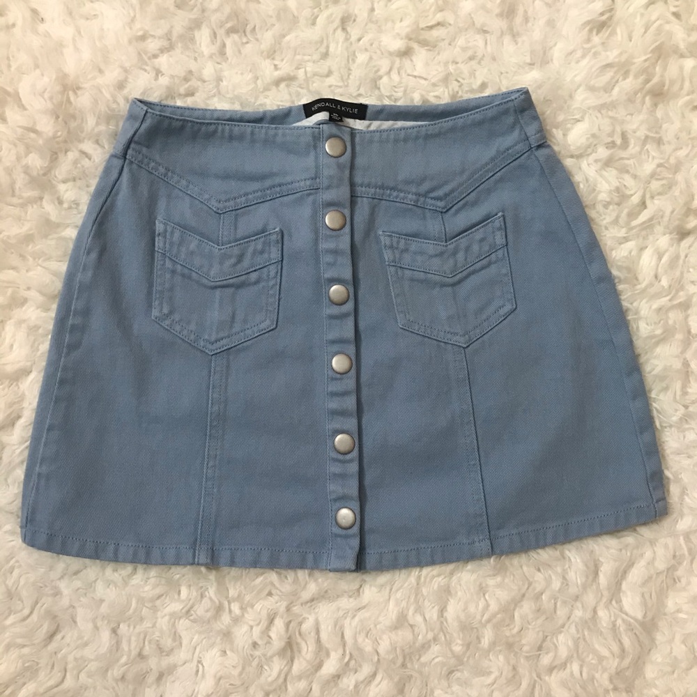 KENDALL AND KYLIE blue denim button up skirt